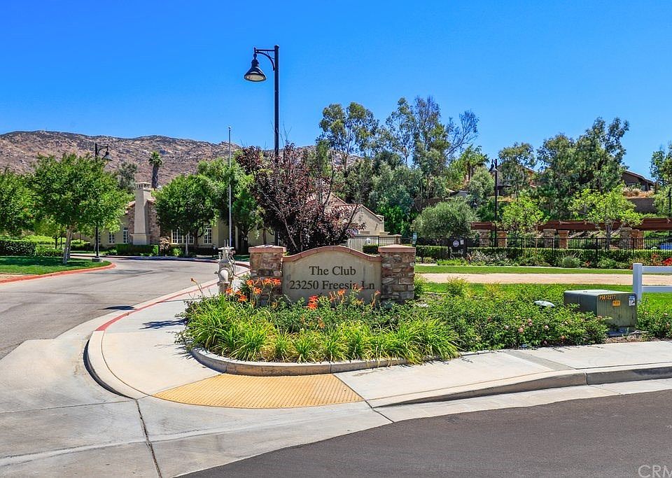 2nd image of 23102 Poppy Way