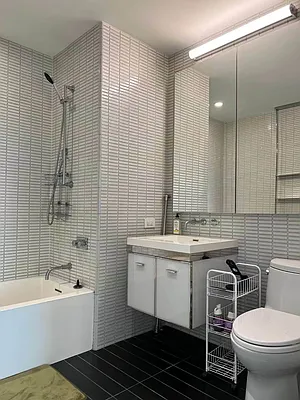 Rented by Acre NY Realty Inc | media 18