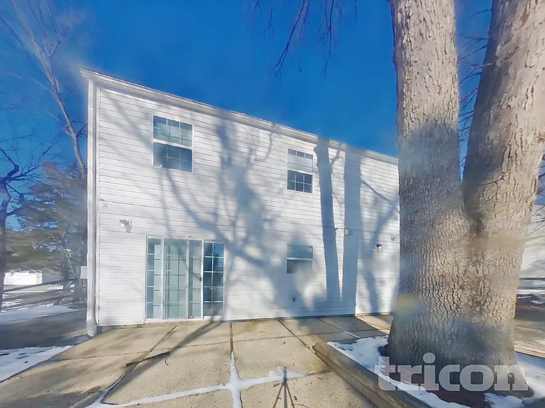 1202 Addison Ct — Photo 18