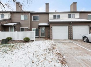 10045 Russell Ave N APT 4, Brooklyn Park, MN 55444