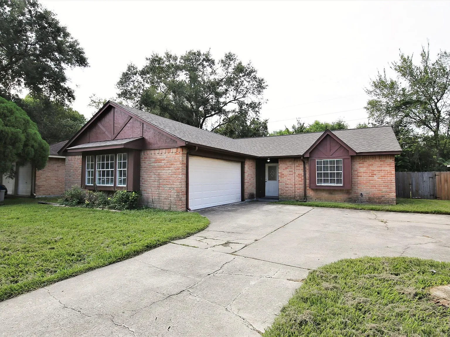 3 bed, 2.0 bath, 1413 sqft, $1,750 — Photo 2