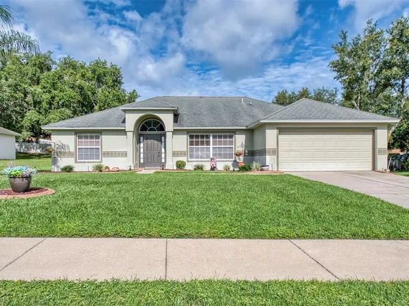 1132 Hill Mount Dr, Minneola, FL 34715