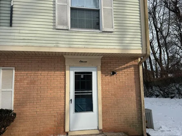 11 Woodenbridge Ct #A, Reisterstown, MD 21136