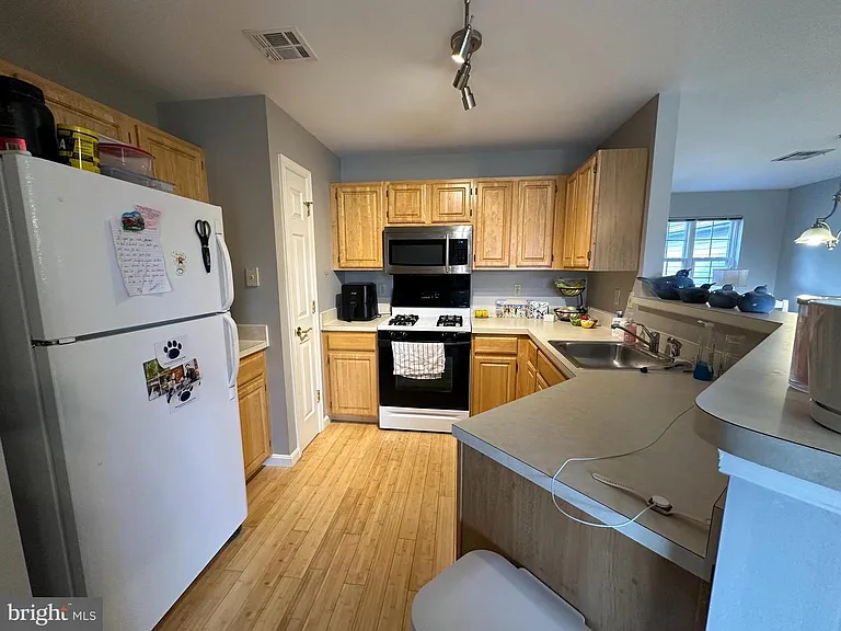 107 Oriole Ct — Photo 5