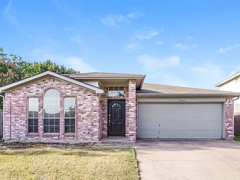 7900 Flowertree Ct — Photo 1