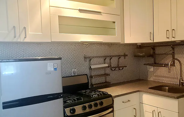 Rented by Cindy S Weathers, LREB | media 8