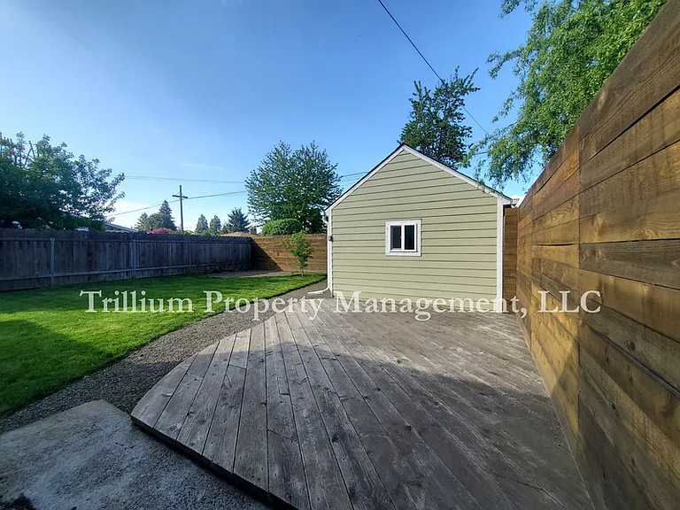 4835 N Willamette Blvd — Photo 20