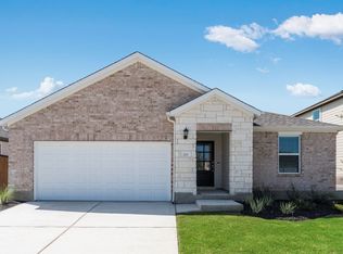 300 Crumpton Way, Hutto, TX 78634