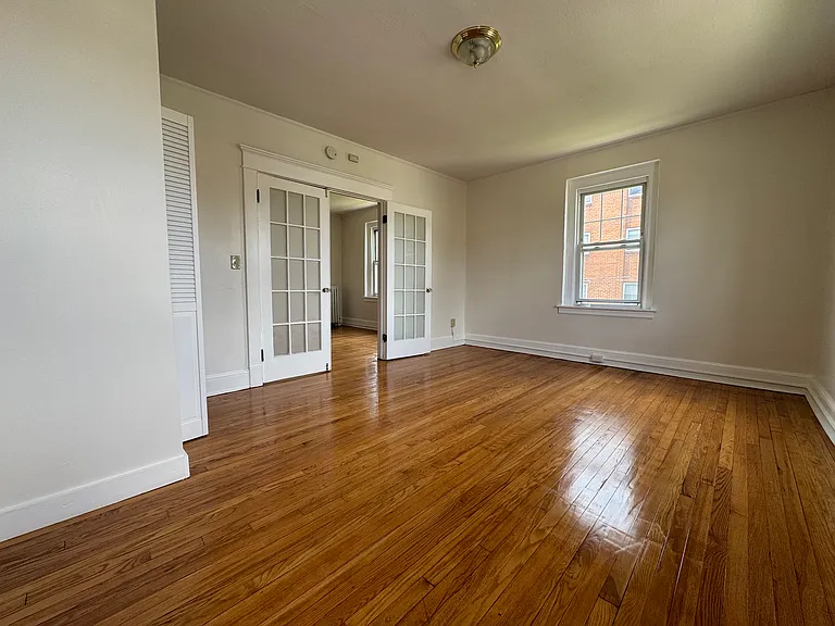 182 Elm St #B2 — Photo 2