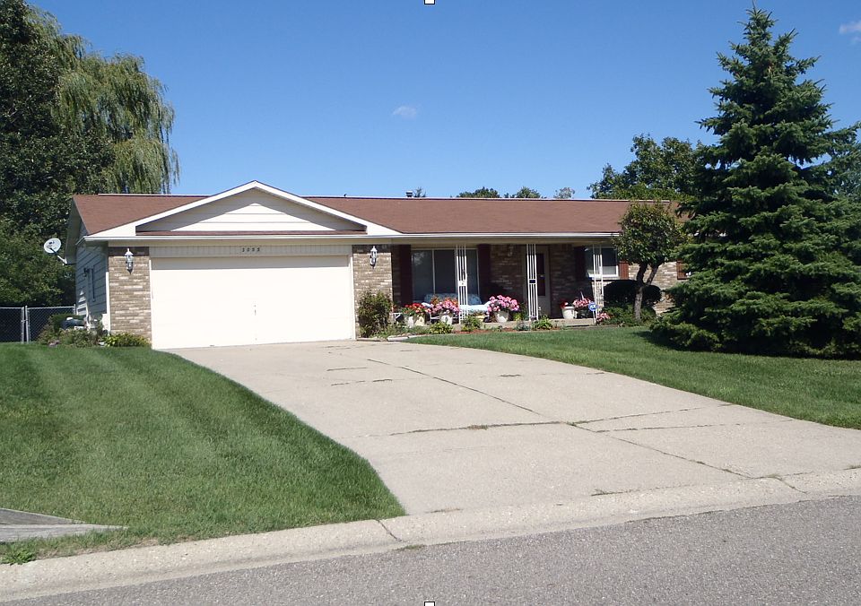 Brick Ranch 2 car garage 