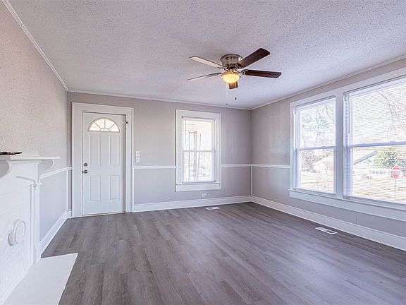 2nd image of 16 McBeth St