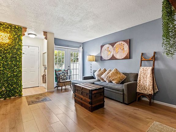 3rd image of 304 21st Ave. S #6F