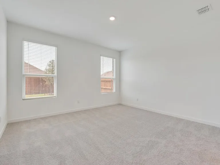1316 Francesca Dr — Photo 10