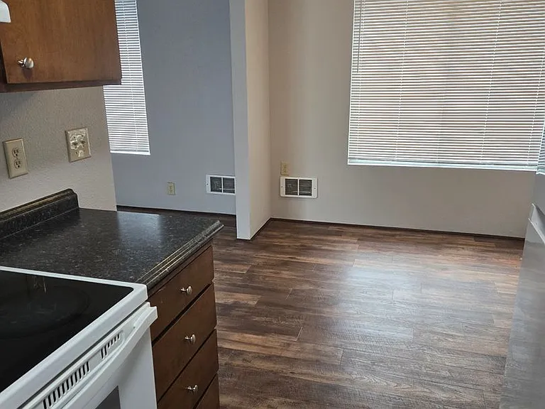 Terra Tempo Condominiums — Photo 4