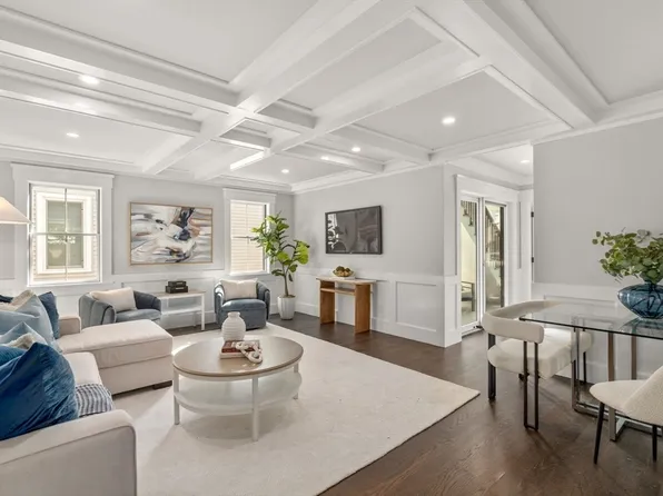 11 Macarthur St #A, Somerville, MA 02145