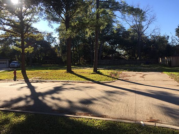 2nd image of 1201 Ben Hur Dr