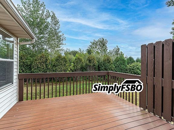 4th image of 1321 33rd Avenue Cir
