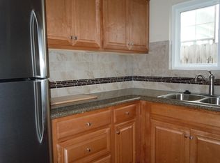 1739 Thomas Ave APT 3, San Diego, CA 92109