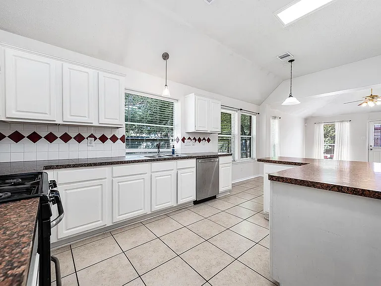 3347 Pebble Beach Ln — Photo 10