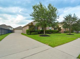26826 Temple Park Ln, Cypress, TX 77433