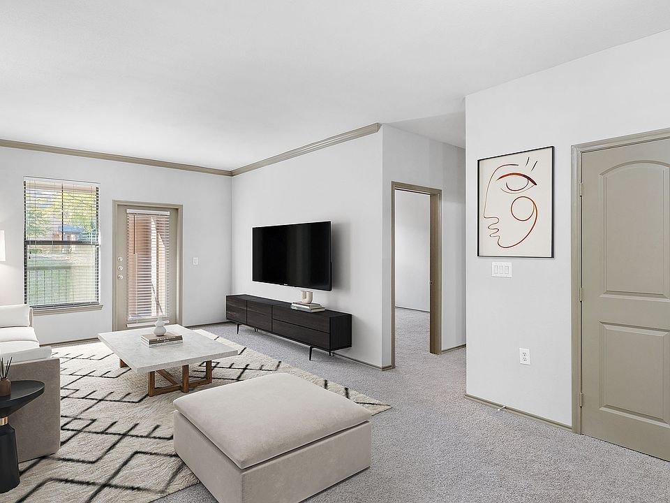 C200580_2B2B_Living_Room_VS