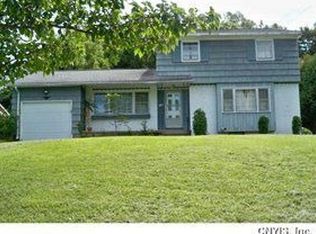 605 Fay Rd, Syracuse, NY 13219