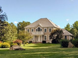 10 Jordan Ln, East Freetown, MA 02717