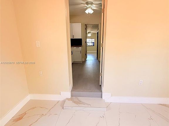 4th image of 2424 SW 21st Ter