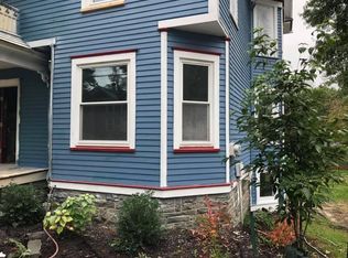 60 State St, Nicholson, PA 18446