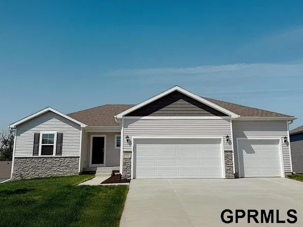 12409 205th Ave, Gretna, NE 68028