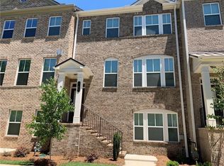 550 Sunset Park Dr, Suwanee, GA 30024