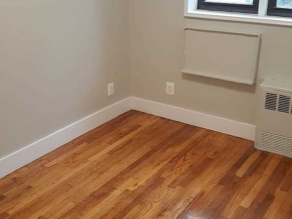 5th image of 490 New York Ave APT 3C