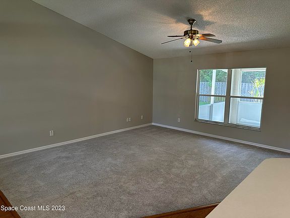 5th image of 6143 Meghan Dr