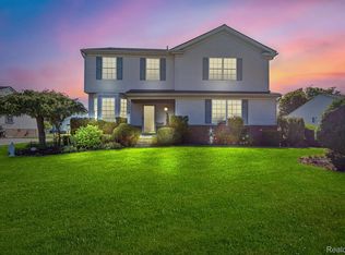 52258 Huntley Ave, New Baltimore, MI 48047