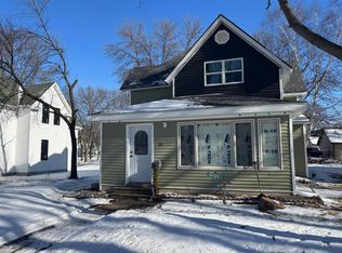 216 N 6th St, Montevideo, MN 56265