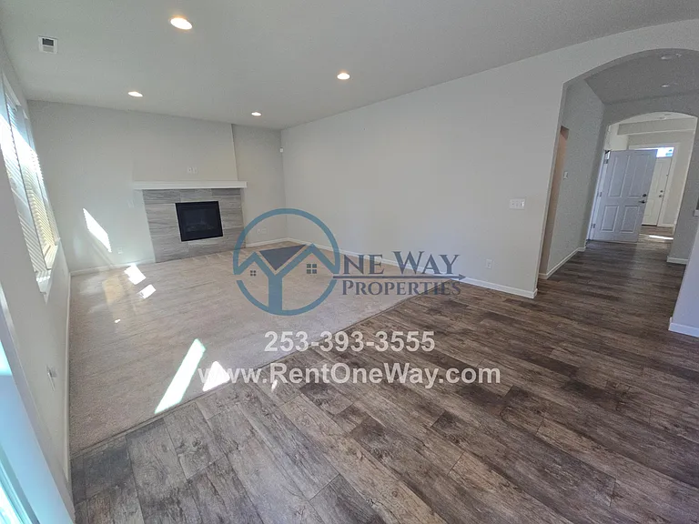 10518 191st Street Ct E — Photo 5