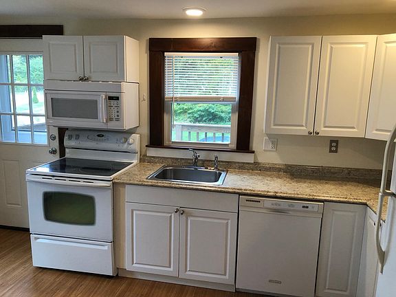 3rd image of 66 Rogers Rd