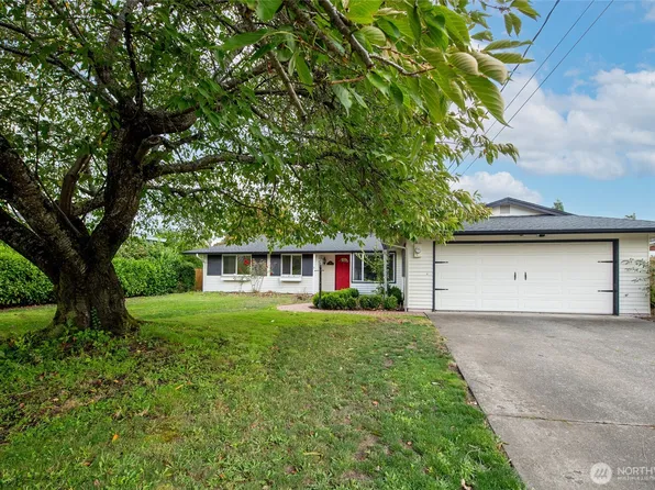 1919 Clovercrest Street, Enumclaw, WA 98022