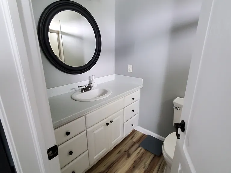 648 S Holladay Dr — Photo 22