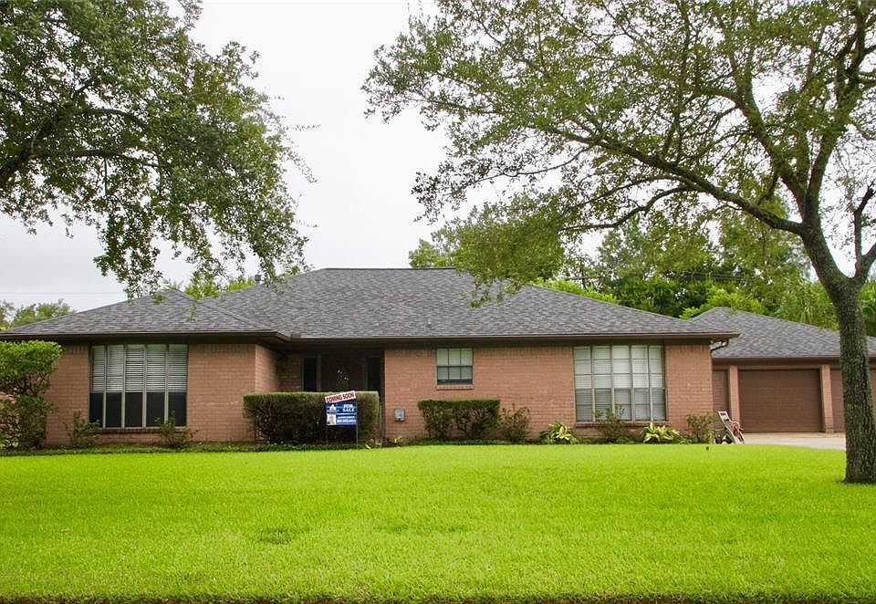 1st image of 1719 Crown Ct