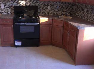 136-138 Dewey St, Newark, NJ 07112