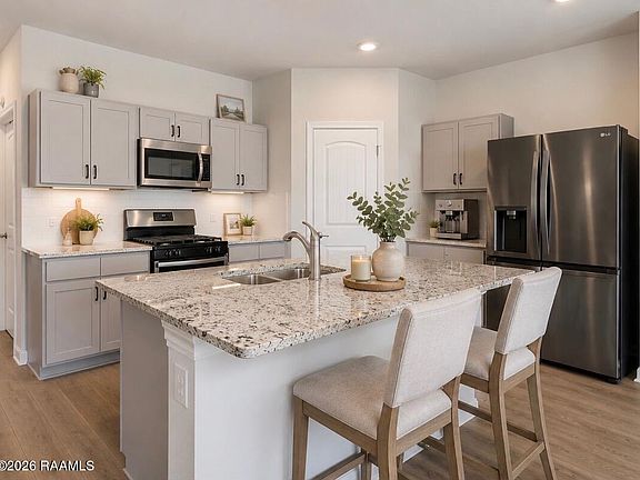 3rd image of 132 Abbeywood Ct