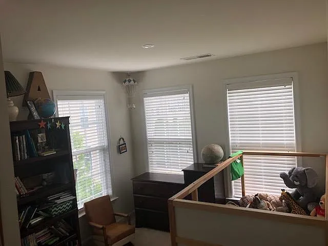 2410 Battery Hill Cir — Photo 15