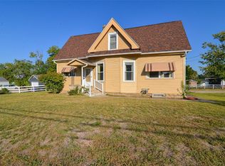 708 Old Marion Rd NE, Cedar Rapids, IA 52402