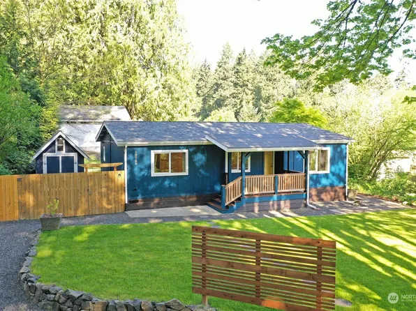 19765 Brockton Avenue NE, Suquamish, WA 98392