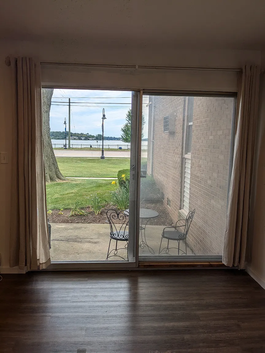 1673 Cass Lake Rd photo 1
