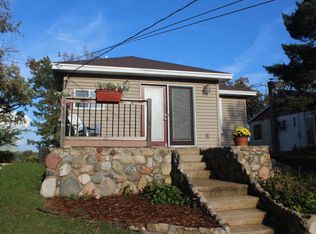 8121 Monroe St, Burlington, WI 53105