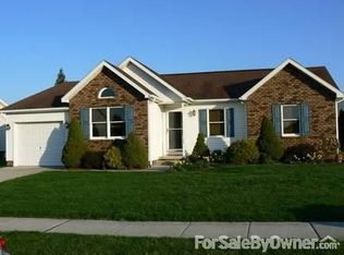 106 Dakota Dr, Hanover, PA 17331