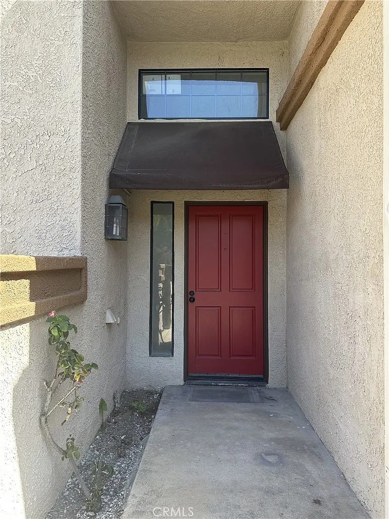 3 bed, 1523 sqft, $3,100 — Photo 1