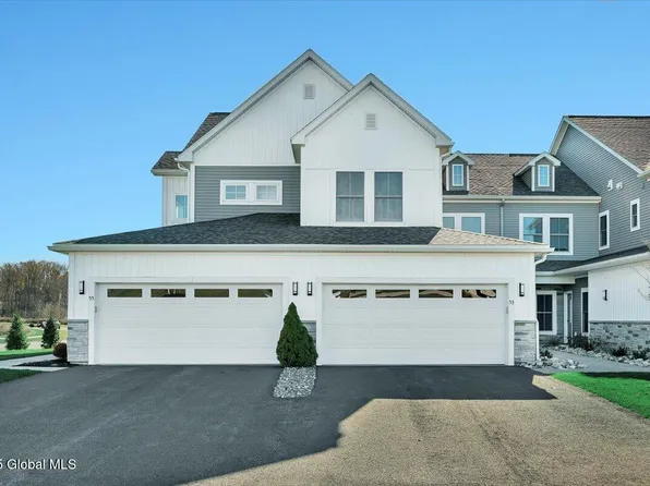 53 Wardley Circle, Cohoes, NY 12047